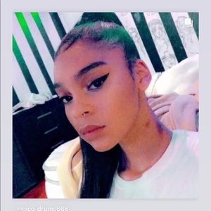 Meet your Posher, Anadelle